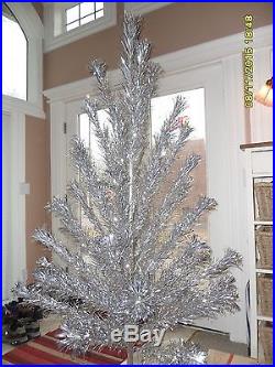 Vintage 1950's Aluminum Specialties 6' Silver Aluminum Fountain Christmas Tree