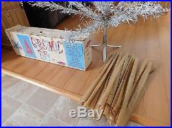 VINTAGE 1950'S HAUGHS SAPPHIRE ALUMINUM 5' FT CHRISTMAS TREE WithORIGINAL BOX NICE