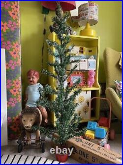 VINTAGE 1950's /1960's SKINNY TINSEL WIRE FRAMED CHRISTMAS TREE