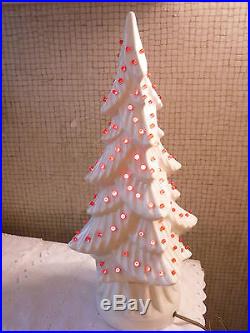 VINTAGE 1962 Creek Turn 17 White Ceramic Slim Column CHRISTMAS TREE w Red Tips