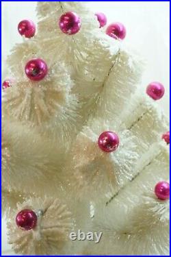 VINTAGE BOTTLE BRUSH CHRISTMAS TREE CONSOLIDATED NOVELTY WHITE PINK BALLS 20in