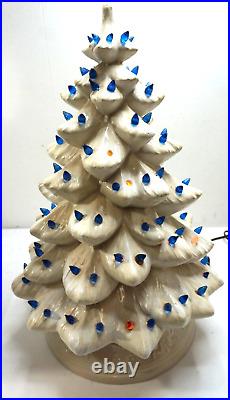 VINTAGE CERAMIC CHRISTMAS TREE CRAMER MOLD TALL CHERUB BASE 1970s WHITE 21 in