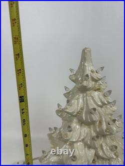 VINTAGE CERAMIC White CHRISTMAS TREE withClear Lights Holly Stand 16