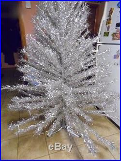 VINTAGE CHRISTMAS TAPER 7 FOOT SILVER ALUMINIUM TREE with 201 BRANCHES IOB