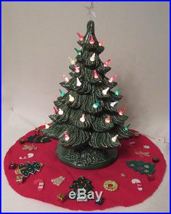 VINTAGE HELEN HAWKINS 16 SIGNED GREEN GUMDROP CERAMIC LIGHT UP CHRISTMAS TREE