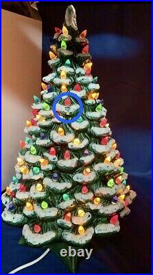 VINTAGE HOLLAND MOLD CERAMIC LIGHTED CHRISTMAS TREE WITH SNOW 20 x 13'' RARE