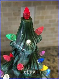 VINTAGE Holland Mold CERAMIC CHRISTMAS TREE LIGHTUP with BASE 18