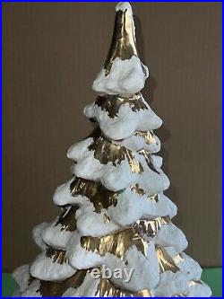 VINTAGE Holland Mold CERAMIC White CHRISTMAS TREE LIGHTUP with BASE 18 Music Bx