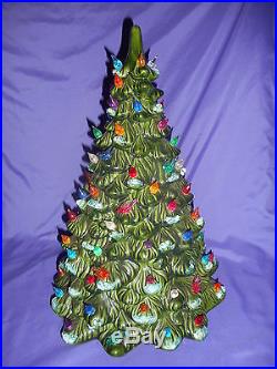 Vintage Large Lighted Ceramic Holland Mold Flocked Snow Christmas Tree 17