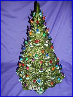 Vintage Large Lighted Ceramic Holland Mold Flocked Snow Christmas Tree 17