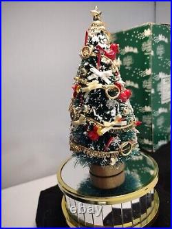 VINTAGE MUSICAL REVOLVING DECORATED BOTTLE BRUSH CHRISTMAS TREE 91/2 inch