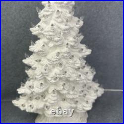 VINTAGE Mold Tampa Bay Ceramic Christmas Tree Slim White Textured 16