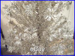 Vintage Pom-pom Silver Aluminum 5' To 6' Christmas Tree 99 Branches