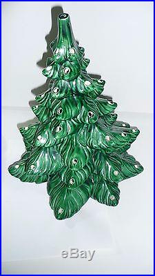 VTG 17 Atlantic Mold 2 Pcs Green Ceramic Christmas Xmas Tree With Colored Bulbs