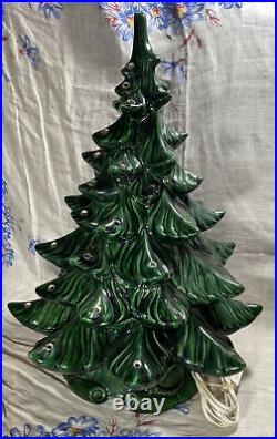 VTG 19 Holland Atlantic Mold CERAMIC CHRISTMAS TREE Scroll Base Large