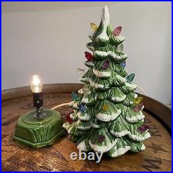 VTG 1967 Ceramic Snow Christmas Tree 11 Tall Green And White Complete Tested