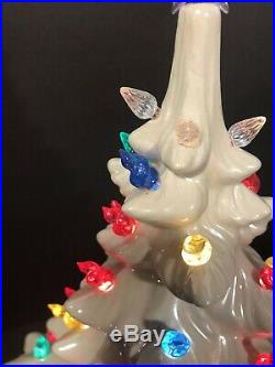 VTG 1970's Atlantic Mold 19 White Iridescent Ceramic Lighted Christmas Tree