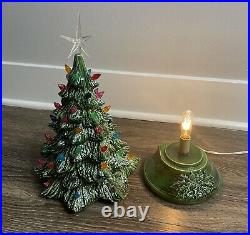 VTG 1981 Nowell's Molds 14Tall Ceramic Christmas Tree with Holly Base and Star