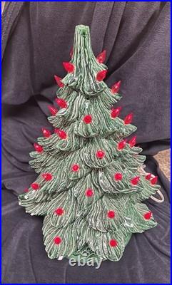 VTG 1988 Lighted Ceramic 17 Christmas Tree Red LIGHTS Music BOX WORKS! Nowell