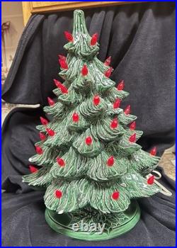 VTG 1988 Lighted Ceramic 17 Christmas Tree Red LIGHTS Music BOX WORKS! Nowell