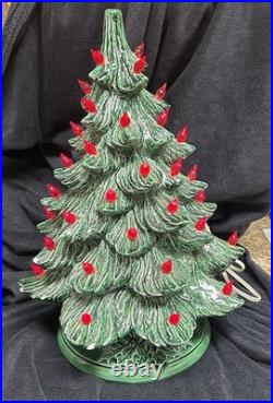 VTG 1988 Lighted Ceramic 17 Christmas Tree Red LIGHTS Music BOX WORKS! Nowell