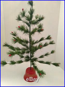 VTG 21x 16 FEATHER CHRISTMAS TREE RED BERRIES RED PLASTIC STAND25 BRANCHES