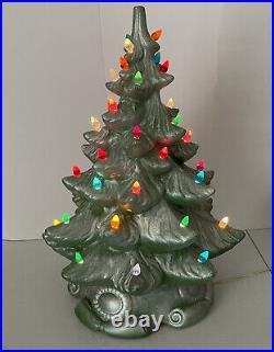 VTG 70s Atlantic Mold Ceramic Christmas Tree Green Luster Paint Glass Bulbs 16