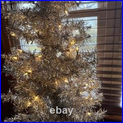 VTG Aluminum Christmas Tree 3Ft High. With Lights