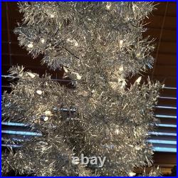VTG Aluminum Christmas Tree 3Ft High. With Lights