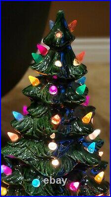 VTG Atlantic Mold 21 Green Ceramic Christmas Tree Lights White Holly Base