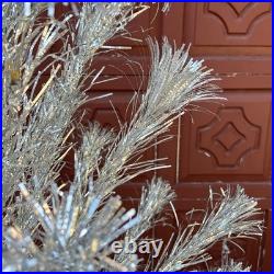 VTG Box THE SPARKLER 6' POM POM 54 Branches ALUMINUM XMAS TREE M-6614 STAR BAND