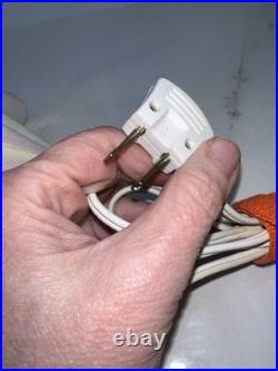 VTG Ceramic Lava Christmas Tree Opalescent White Blue Birds Doves 21 Tall Works