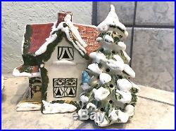 VTG Musical 10 Ceramic Christmas Tree w Animals & 7 House Lighted Set