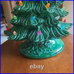 VTG Nowell Mold Deep Green Ceramic Lighted Christmas Tree with Holly Base 18