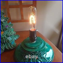 VTG Nowell Mold Deep Green Ceramic Lighted Christmas Tree with Holly Base 18