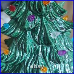 VTG Nowell Mold Deep Green Ceramic Lighted Christmas Tree with Holly Base 18