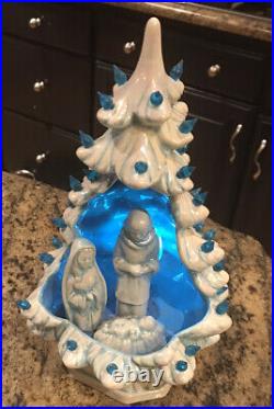 Very Rare Vintage Hand Made Ceramic WHITE Christmas Tree with Nativity Light