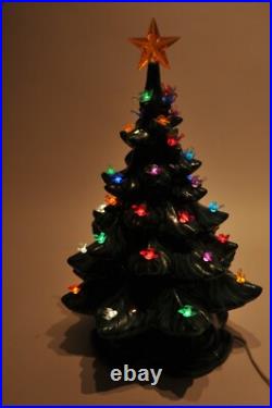 Vintage 16 1979 Atlantic Mold light up ceramic Christmas Tree cs