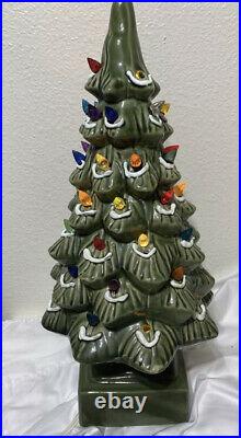 Vintage 17 1/4 Ceramic Glimmer Lighted Christmas Tree