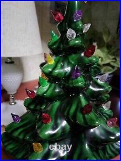 Vintage 17 GREEN LIGHT UP CERAMIC CHRISTMAS TREEE & BASE