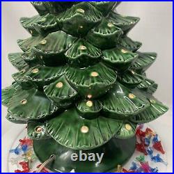 Vintage 19 ATLANTIC MOLD Ceramic Christmas Tree Cracked Base 1970's