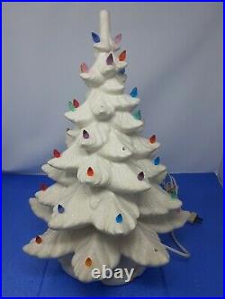 Vintage 19 Atlantic Mold White Ceramic Christmas Tree With Base