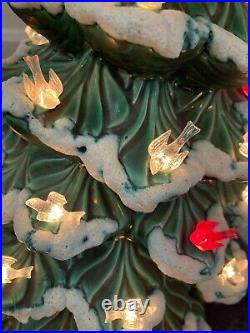 Vintage 19 Holland Mold Ceramic Christmas Tree With Snow + Birds