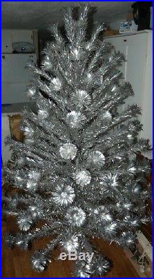 Vintage 1960's Suprem Model 4647 Aluminum Christmas Tree 7' Tall 144 Branches