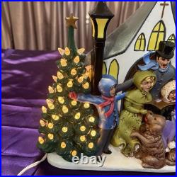 Vintage 1965 Atlantic Mold Lighted Christmas Tree Carolers Music Box Ceramic