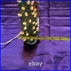 Vintage 1965 Atlantic Mold Lighted Christmas Tree Carolers Music Box Ceramic Vintage 1965 Atlantic Mold Lighted Christmas Tree Carolers Music Box Ceramic