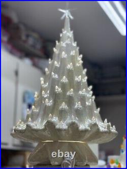 Vintage 1970's Atlantic Mold Very Large 21 Ceramic Christmas Tree