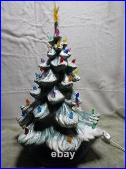 Vintage 1970's Ceramic Christmas Tree 16 W Nativity Scene