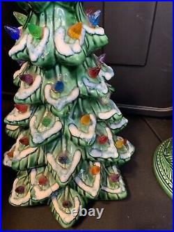 Vintage 1970s/80s Flocked Ceramic Xmas Tree Light Beautiful 17 Inch SEE PICS