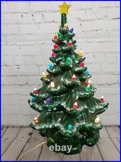 Vintage 1970s ATLANTIC MOLD Lit Ceramic Flocked Christmas Tree withMusic 17